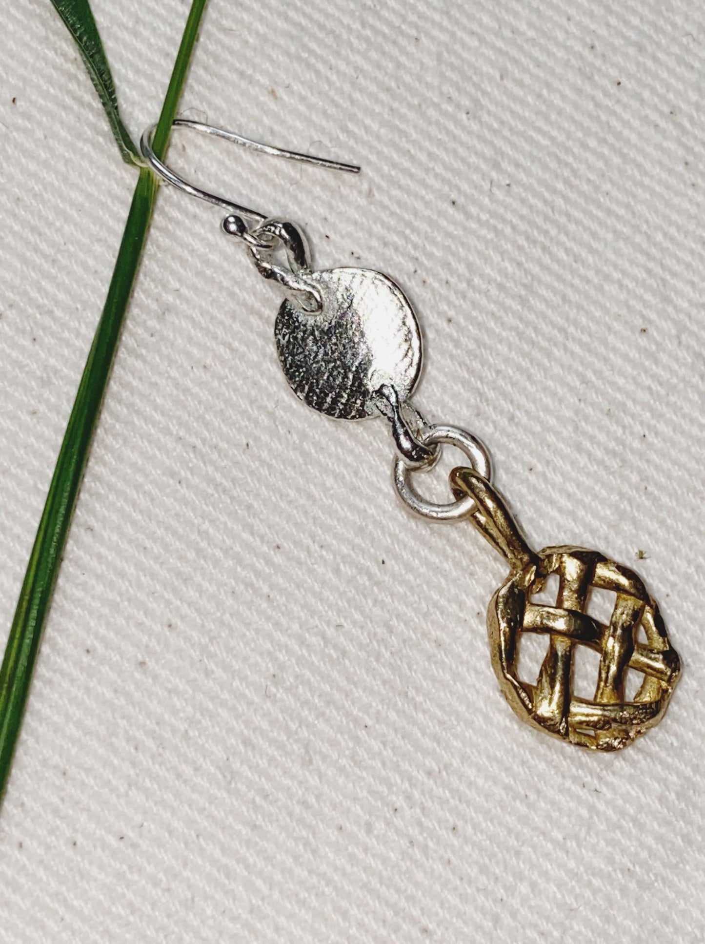 Woven Gwea earrings