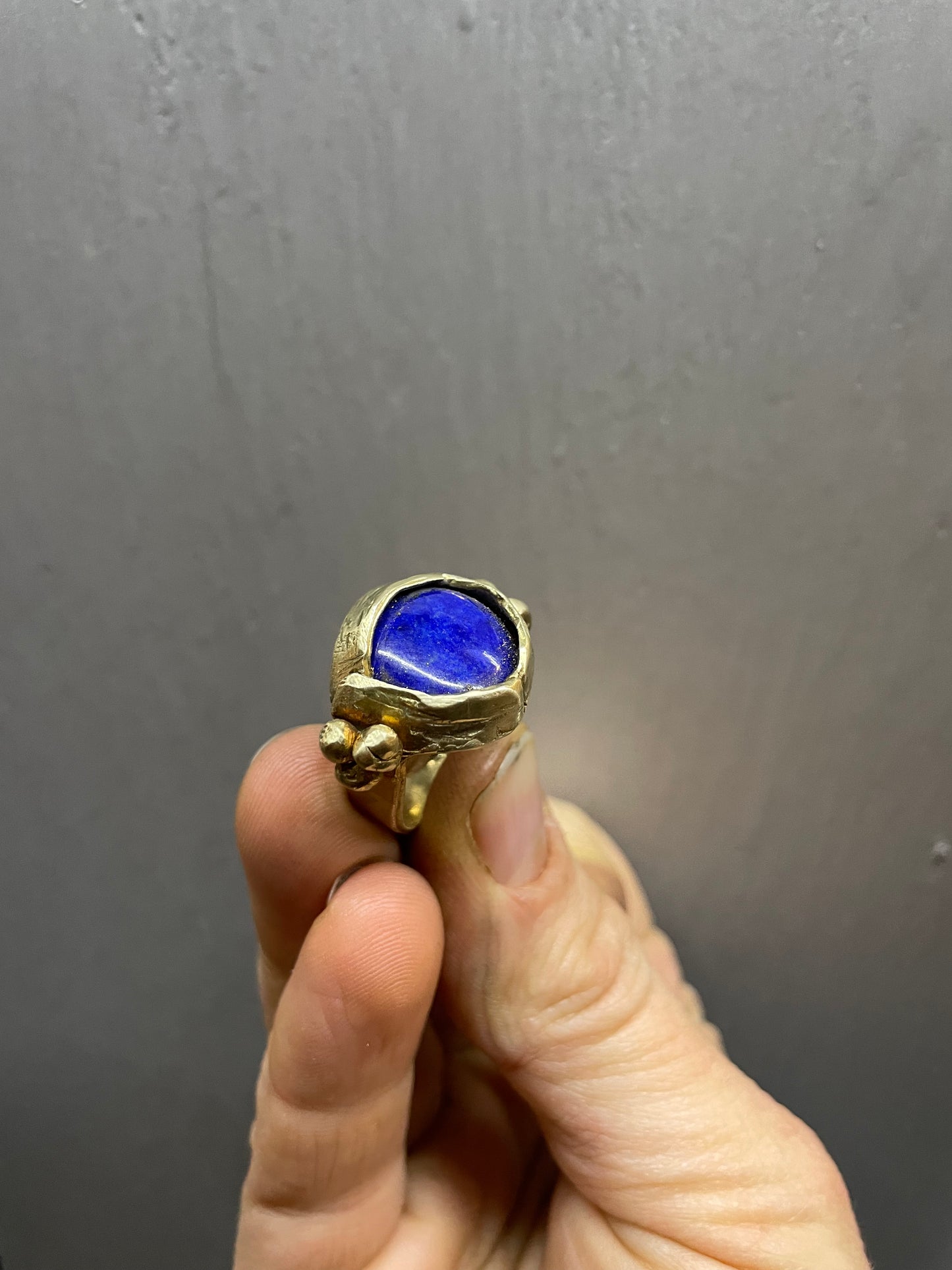 Bellona ring
