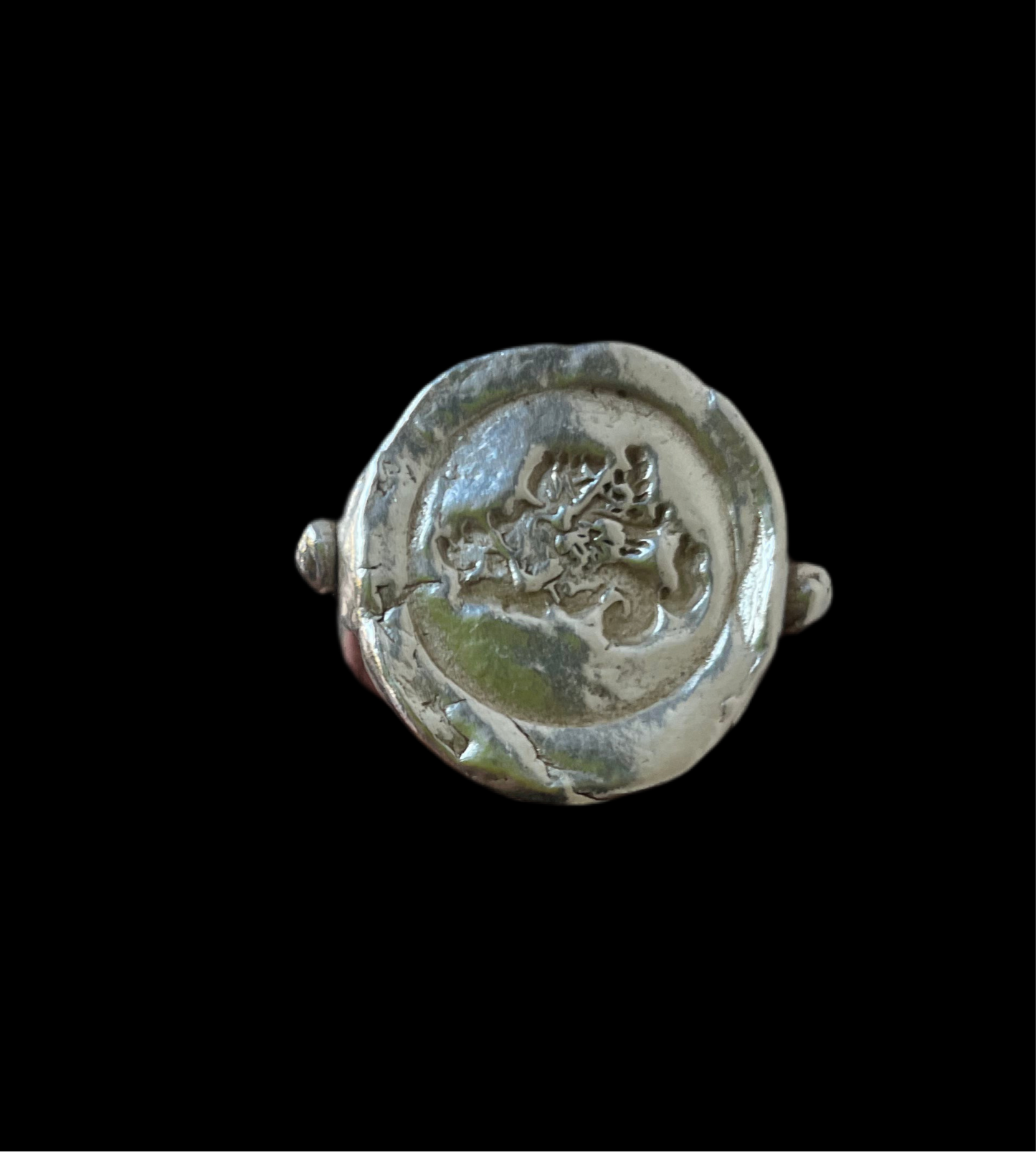 House of Aquila Ring