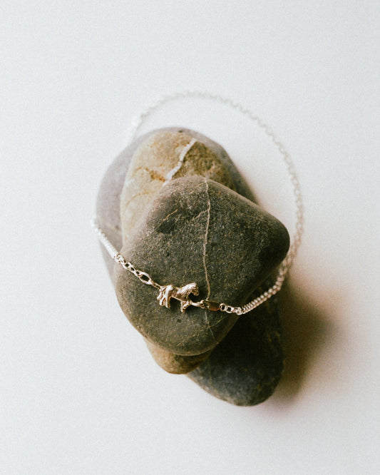 Dancing Horse chain