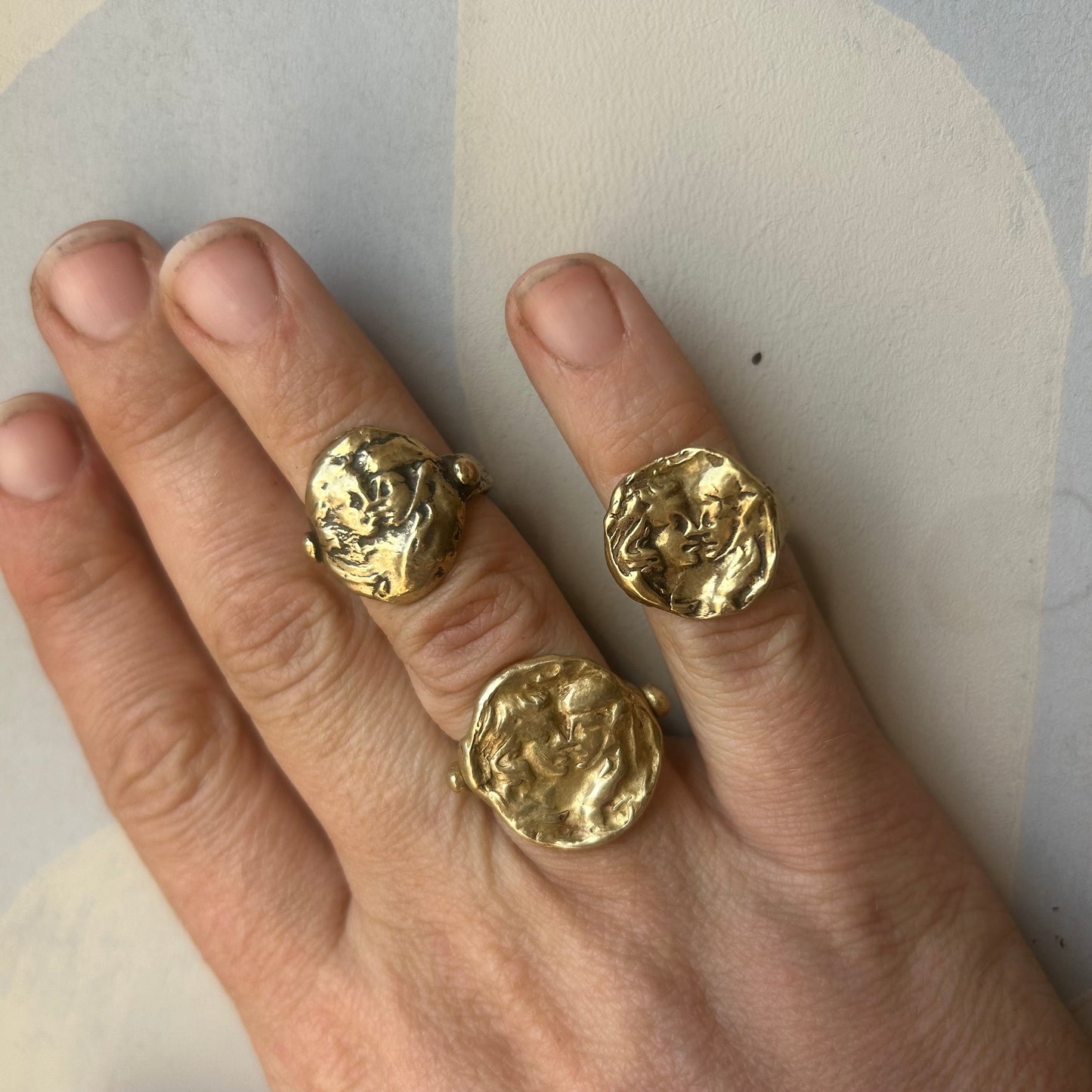 Lovers Kiss Ring